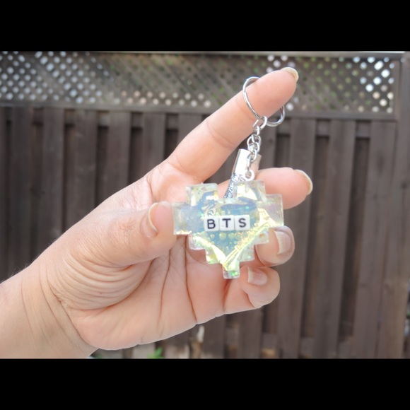 BTS Resin Keyring - Picture 1 of 1